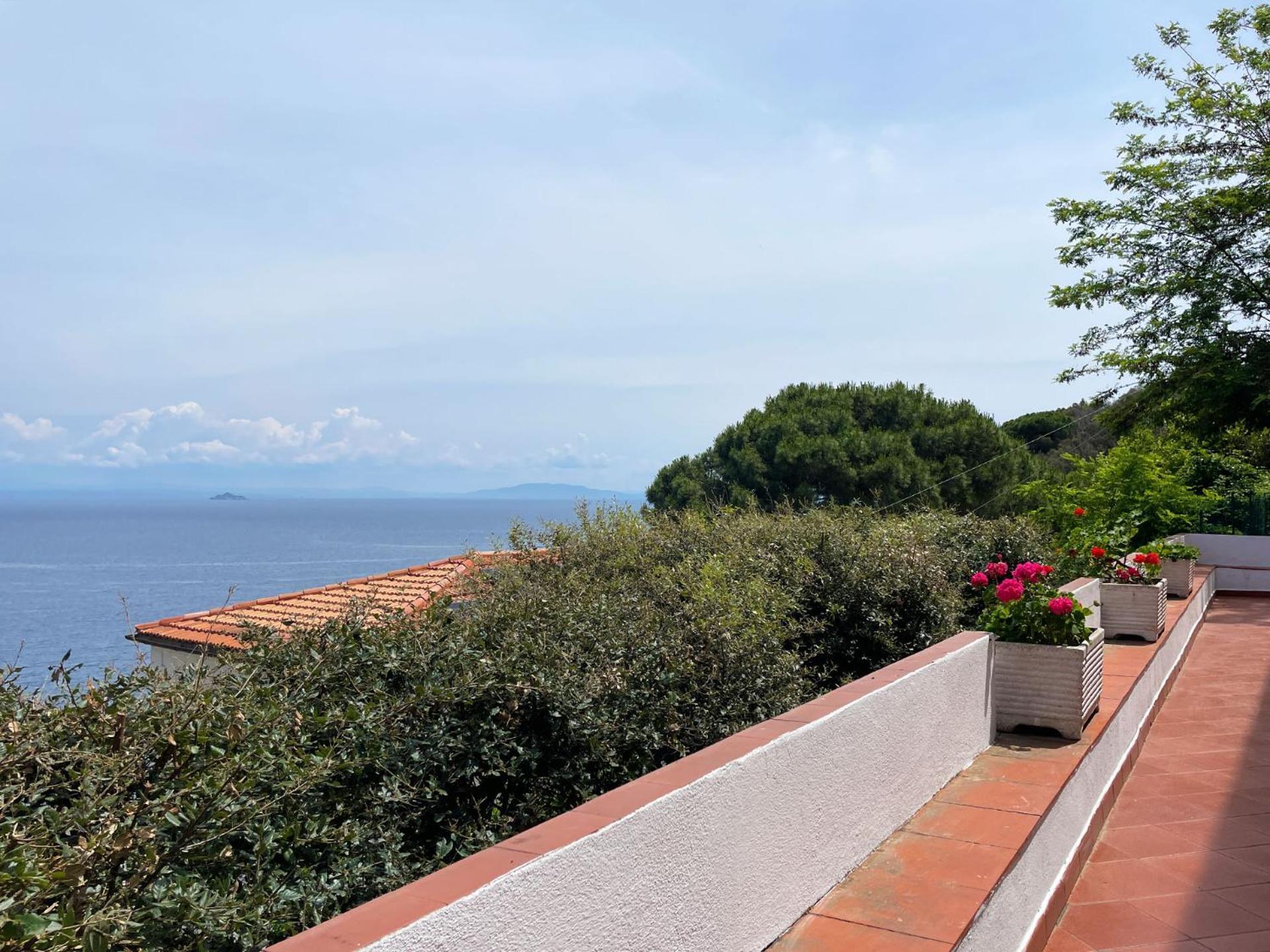Villa Porticciolo - Argonautivacanze Rio Marina Bagian luar foto