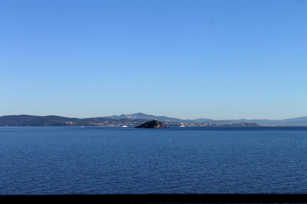 Villa Porticciolo - Argonautivacanze Rio Marina Bagian luar foto